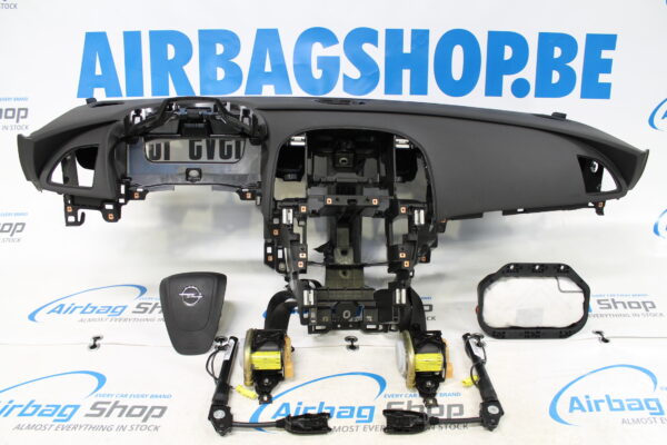 Airbag kit - Tableau de bord Opel Astra J (2009-2015)