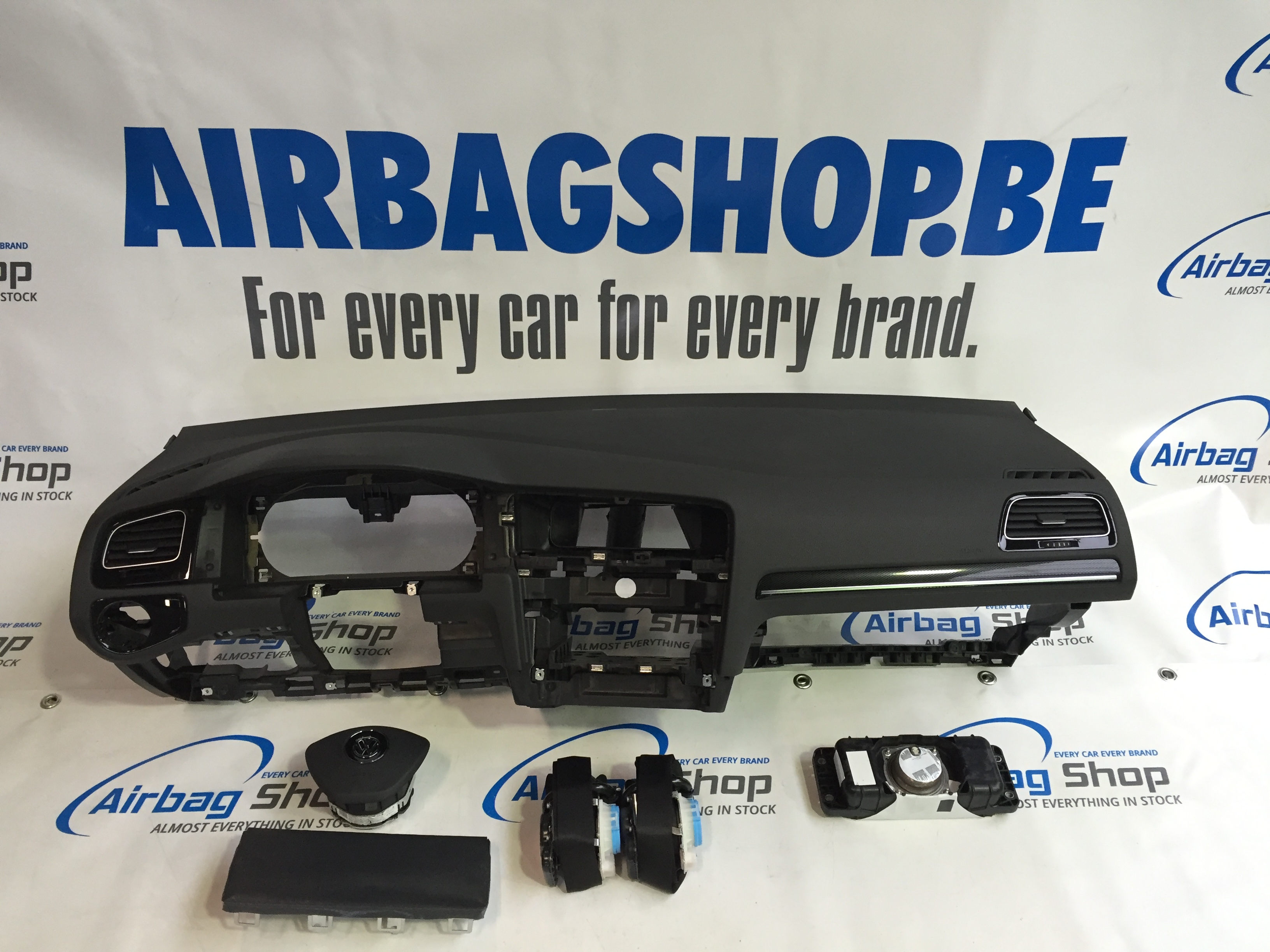 Airbag set Dashboard Volkswagen Golf 7 Airbag.eu