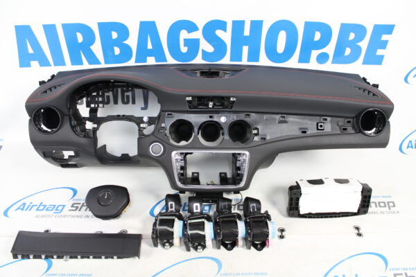 Airbag set - Armaturenbrett volleder AMG rot Naht Mercedes CLA Klasse (2013-2019)