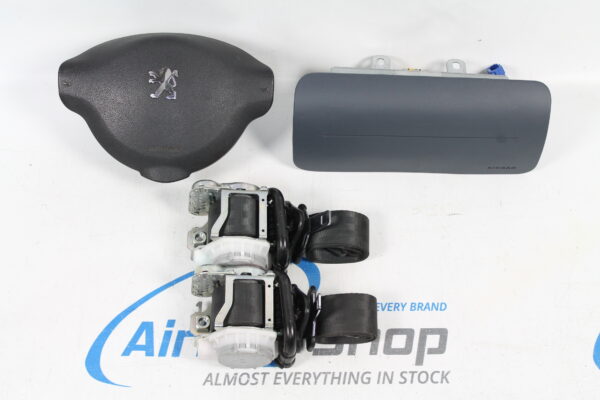 Airbag kit - Panneau gris foncé Peugeot Partner (tepee) (2008-....)