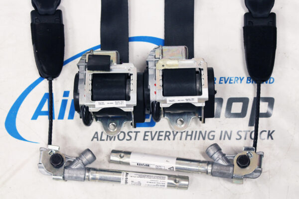 2 x Belts + 2 x pretensioners Fiat Punto Evo (2009-2012) 