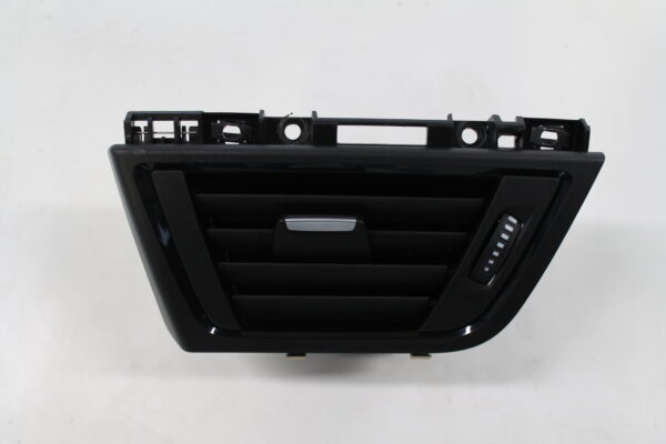 Grille de ventilation gauche BMW F30 F31 F34 F80 3 serie (2011-2019)