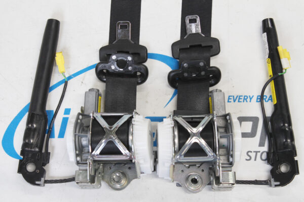2 x Sicherheitsgurte + 2 x Gurtstraffern Ford Ka (2008-....)