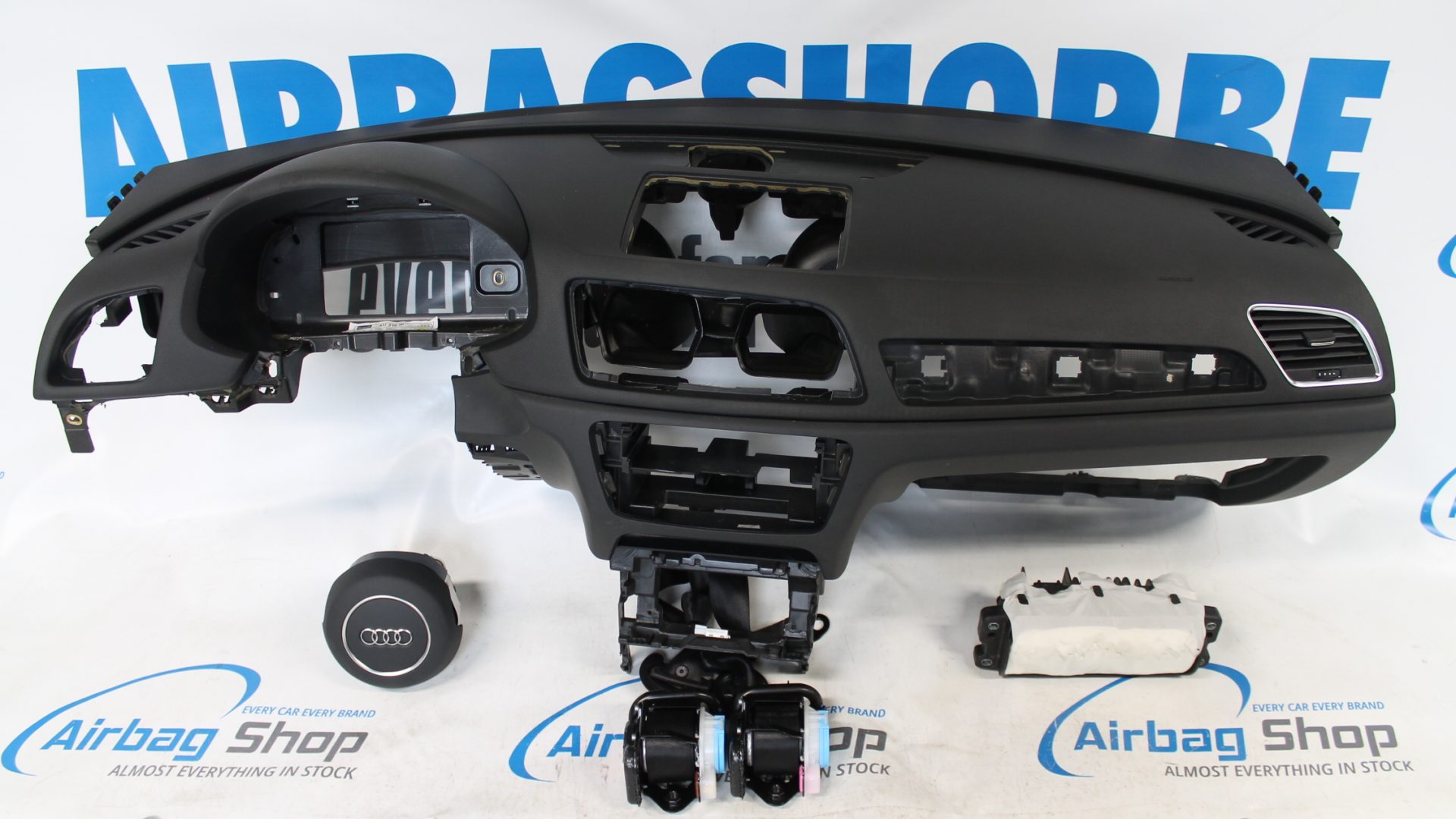 Airbag kit Cruscotto 3 razze Audi Q3 U8 (20112018) Airbag Shop