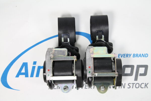 2 x belts Volkswagen Golf 5 (2004-2008)