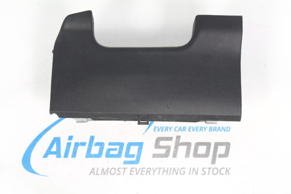 Knie airbag Toyota Auris (2012-heden)