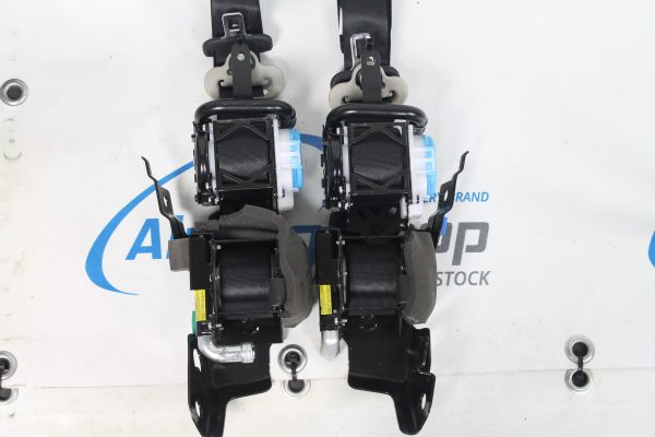 2 x ceintures devant + 2 x derrière Mazda 2 (2014-....)