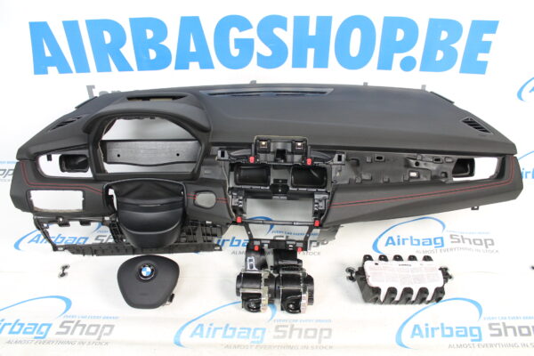 Airbag kit: Cruscotto cucitura rosso con head up BMW 2 serie F46 Active Tourer (2013-....) 
