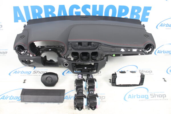 Airbag kit - Tableau de bord coutures rouge Mercedes B klasse W246 (2011-2018)