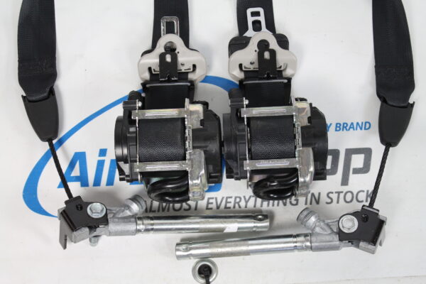 2 x Gordels + 2 spanners Nissan Micra K14 (2017-heden) 