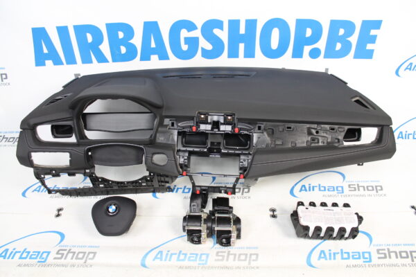 Airbag kit - Cruscotto nero con cucitura bianco BMW 2 serie F45 F46 Active tourer (2013-....)