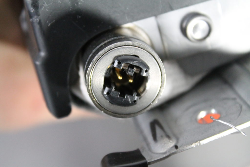 Knee airbag BMW 5 serie G30 (2017....) Airbag Shop