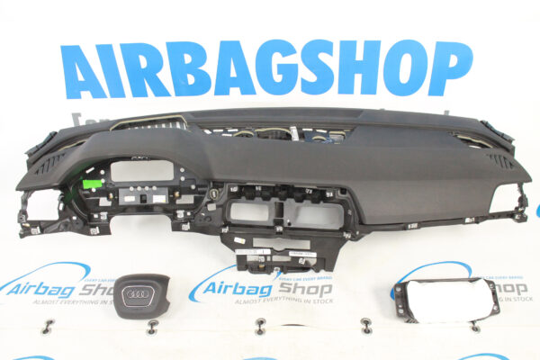 Airbag set - Dashboard HUD 4 spoke black Audi Q5 FY (2017-....)