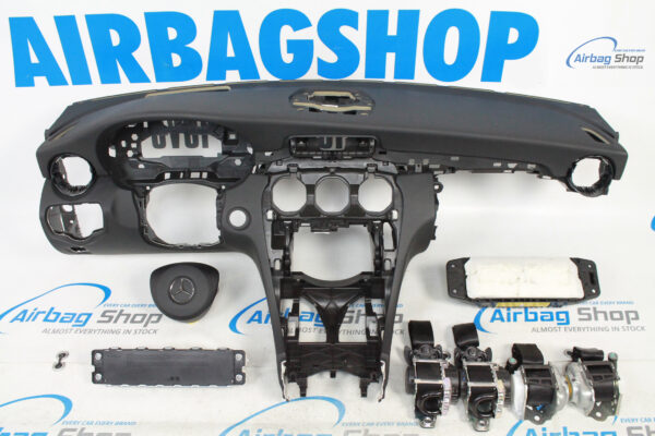 Airbag kit - Tableau de bord noir HUD Mercedes C klasse W205 (2014-....)