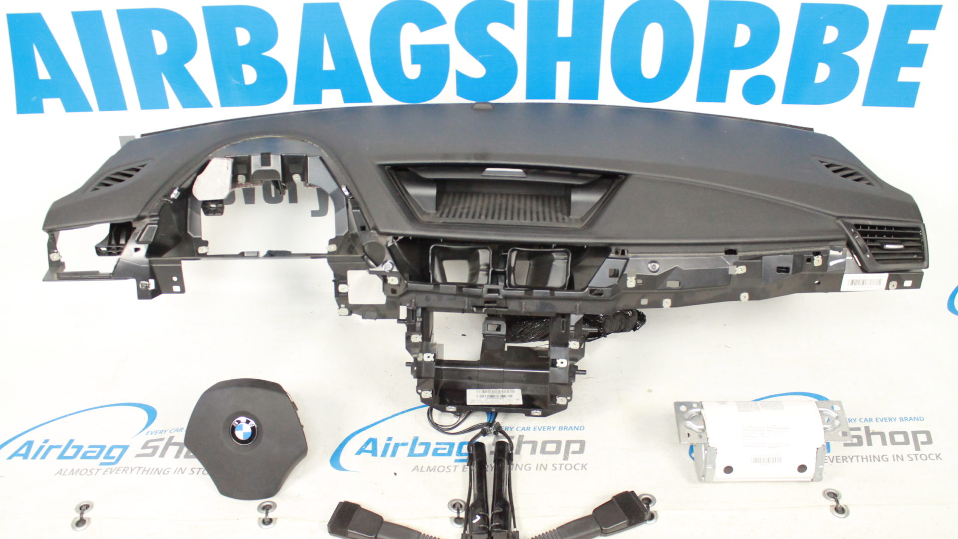 Airbag set Dashboard black BMW X1 E84 (20082015) Airbag Shop
