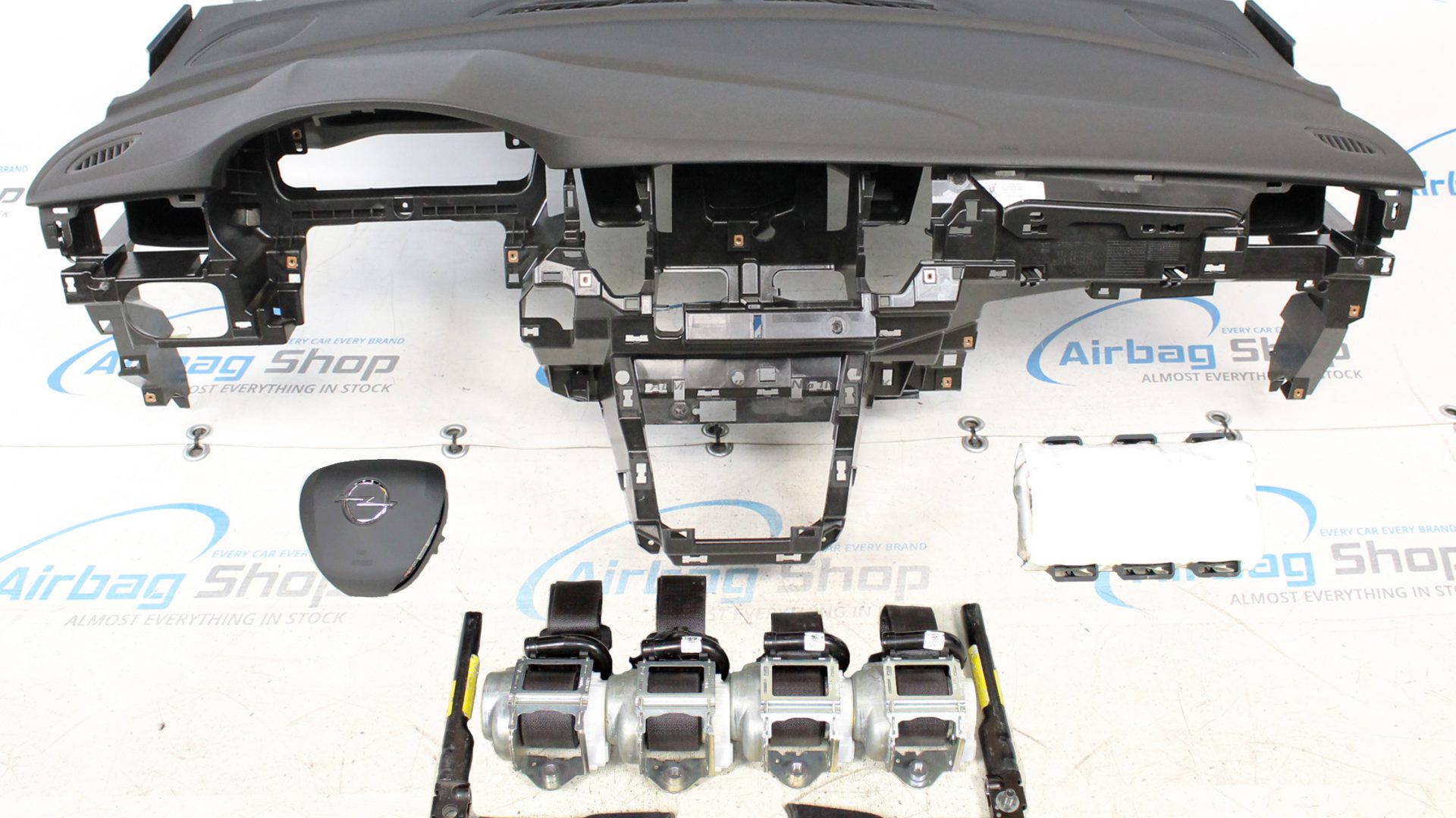 Airbag set - Dashboard Opel Astra K (2015-.)