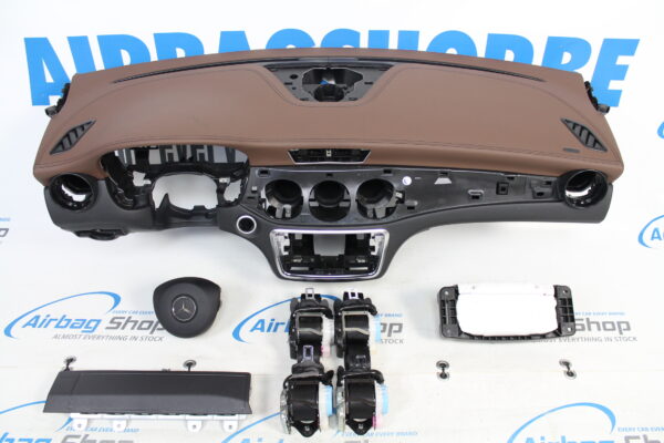 Airbag set - Dashboard brown leather Mercedes GLA X156 (2014-....)