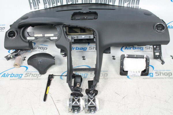 Airbag set - Dashboard met GPS Peugeot 5008 (2009-2016)
