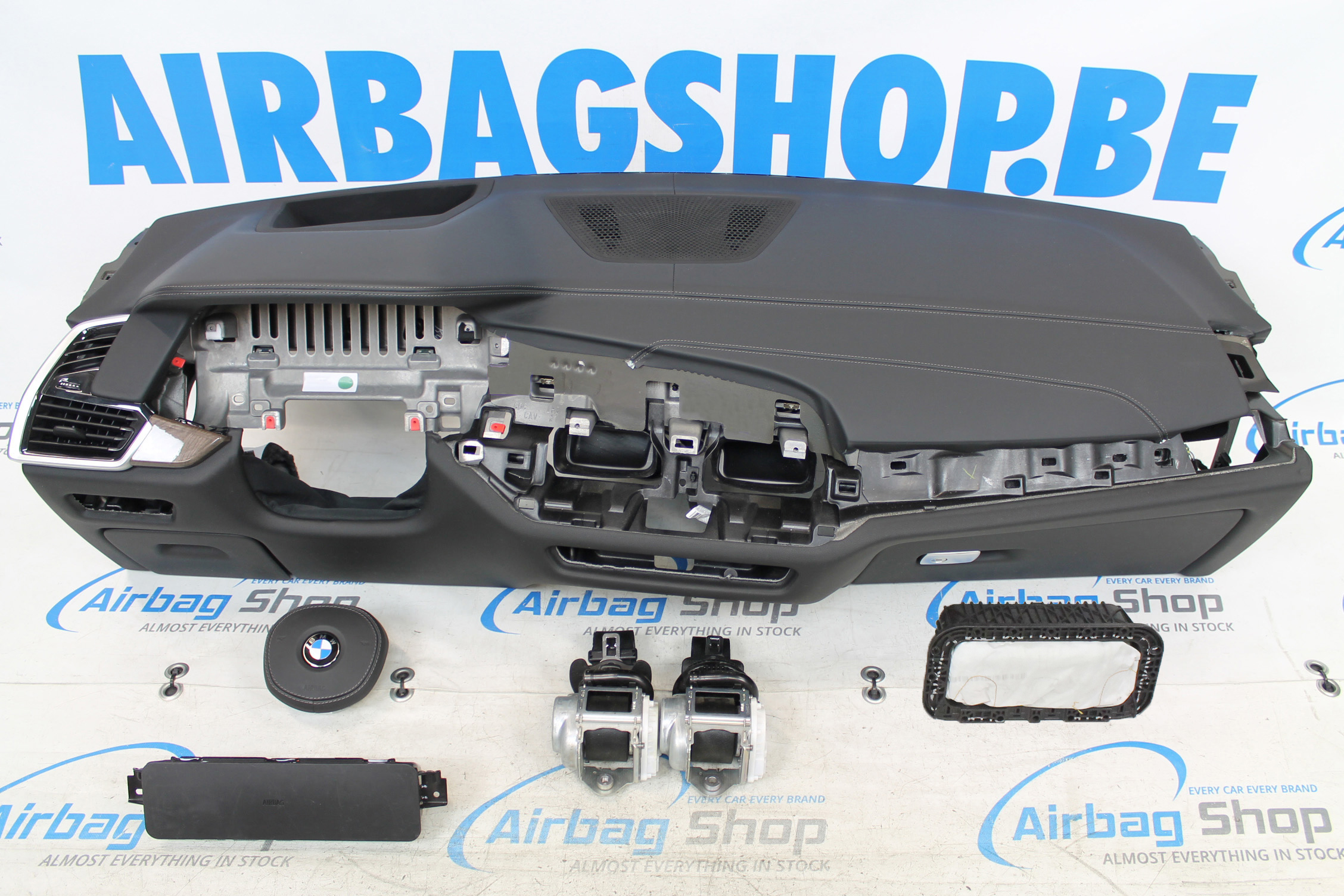Airbag set - Dashboard black leather grey stitches HUD speaker BMW