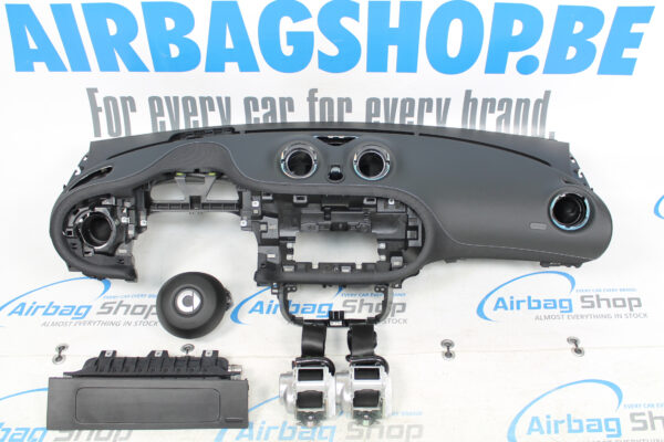 Airbag set - Armaturenbrett volleder schwarz mit weiß Naht Smart Fortwo 453 (2014-....)