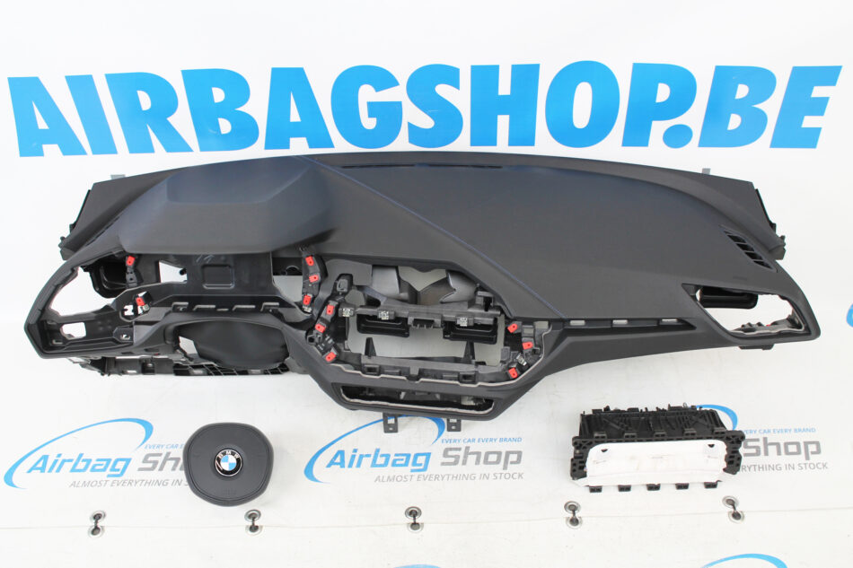 Airbag set – Dashboard M met blauwe stiksels BMW 1 serie F40 (2019-heden) bmw2962a