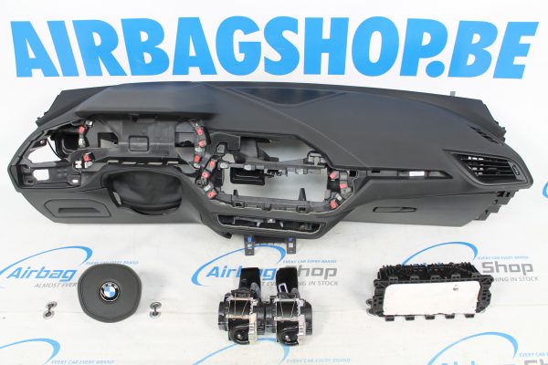 Airbag kit - Cruscotto M nero con speaker cucitura grigio BMW 2 serie F44 Gran Coupé (2019-....)