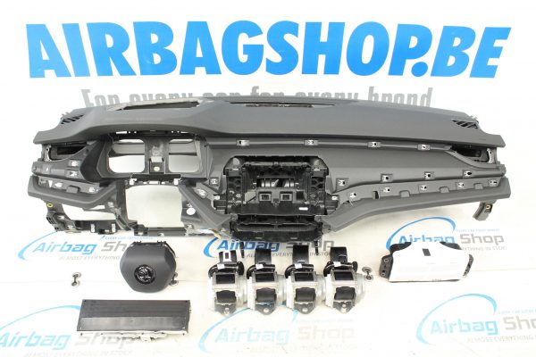 Airbag kit - Cruscotto nero con HUD Skoda Octavia (2020-....)