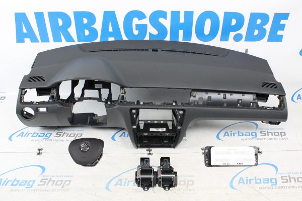Airbag kit - Cruscotto nero con cornice decorativa Skoda Rapid (2015-....)