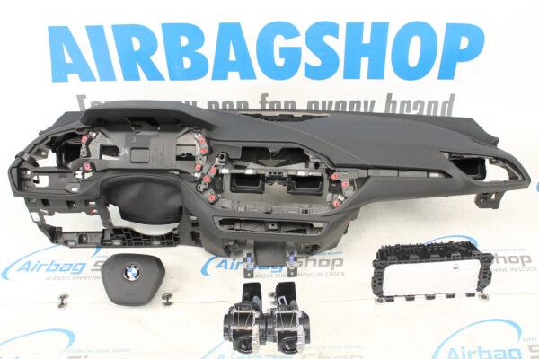 Airbag kit - Cruscotto HUD cucitura bianco BMW 2 serie F44 Gran Coupé (2019-....)