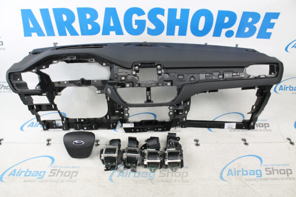 Airbag kit - Cruscotto nero con HUD speaker Ford Kuga (2019-....)