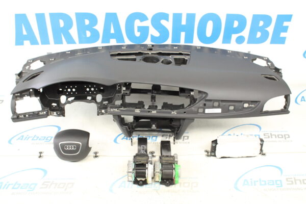 Airbag kit - Tableau de bord noir avec volant à 4 branches Audi A6 4G avec petites ceintures (2011-2018)