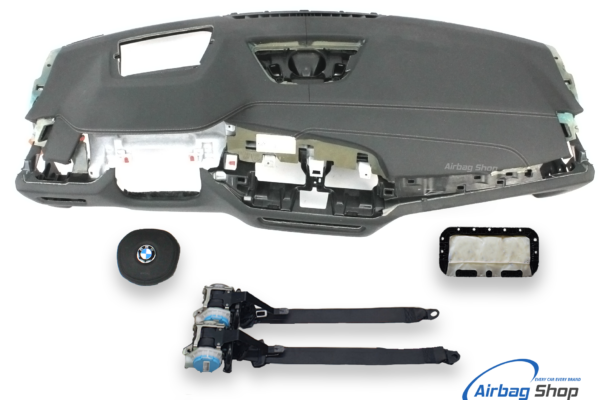 Airbag kit - Cruscotto nero in pelle HUD con speaker e cucitura grigia BMW X7 G07 (2018-...)